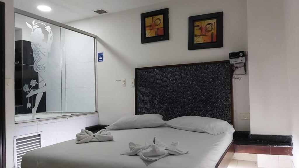 Hotel Marat Medellín Kültér fotó